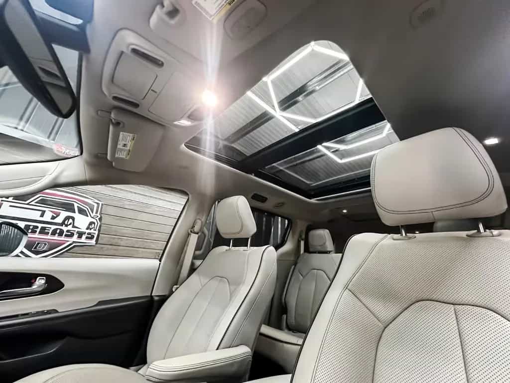 Chrysler Pacifica Limited Edition 3.6 v6 Camera 12/2017-photo-17