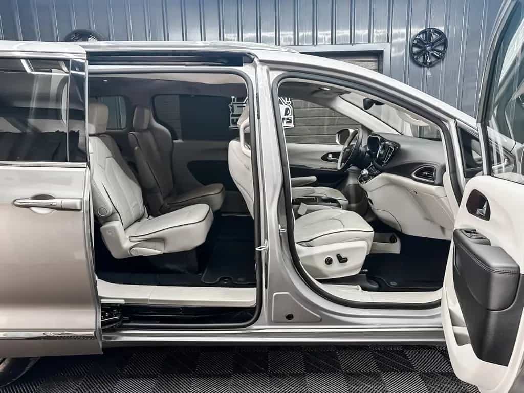 Chrysler Pacifica Limited Edition 3.6 v6 Camera 12/2017-photo-21