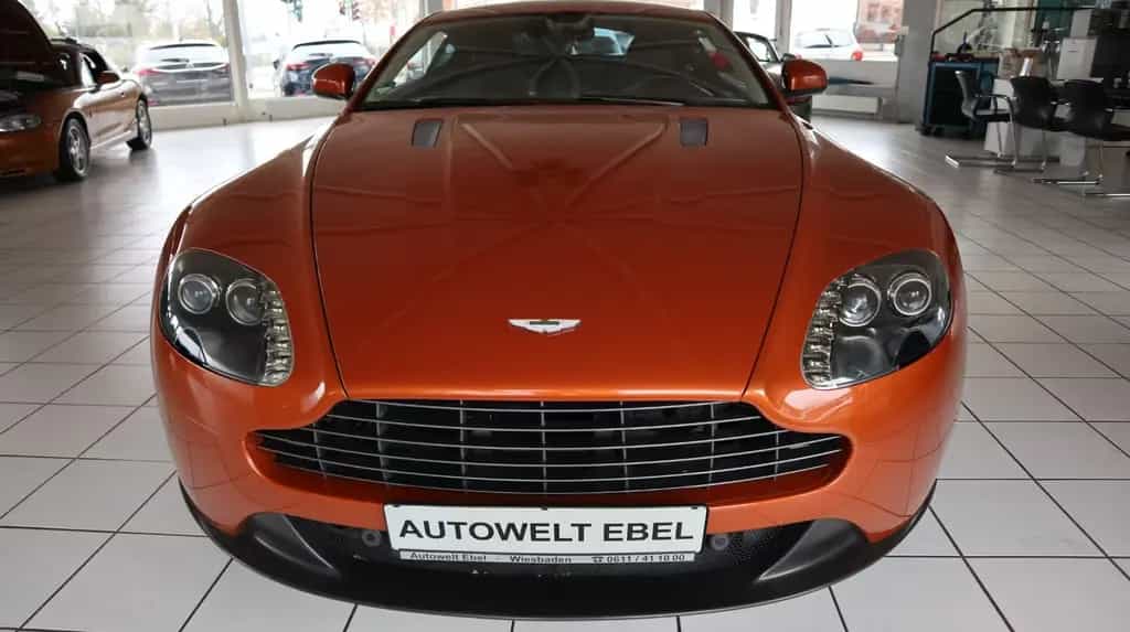 Aston Martin V8 Vantage *4.7l Sportshift II* 12/2013-photo-1