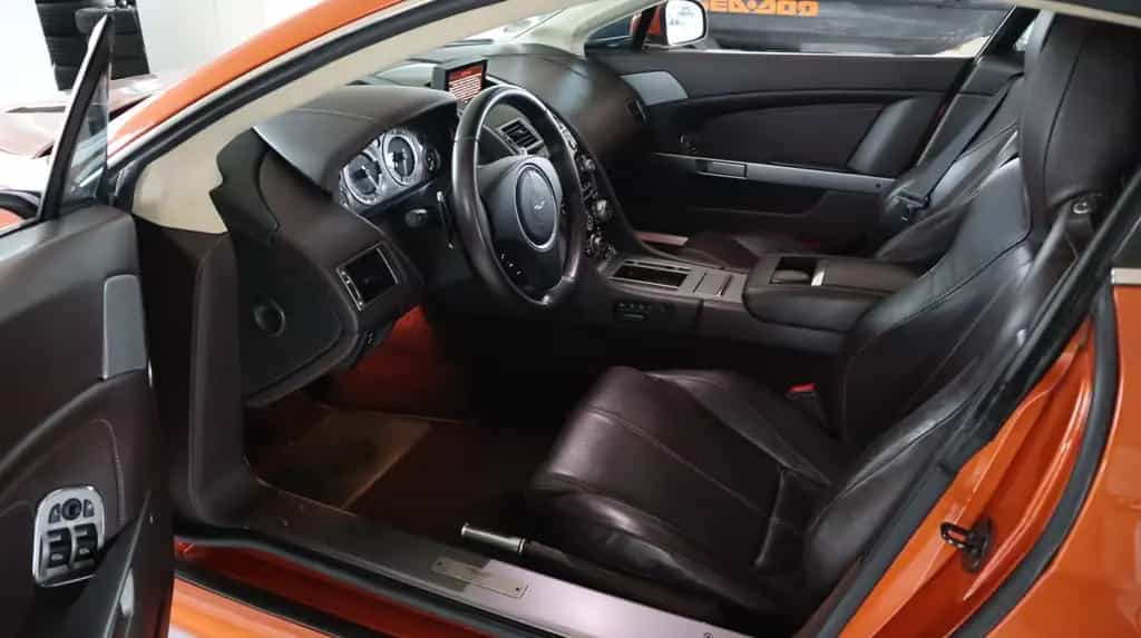 Aston Martin V8 Vantage *4.7l Sportshift II* 12/2013-photo-11
