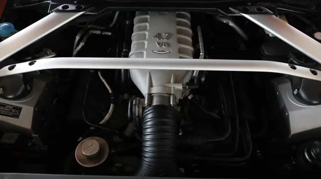 Aston Martin V8 Vantage *4.7l Sportshift II* 12/2013-photo-25