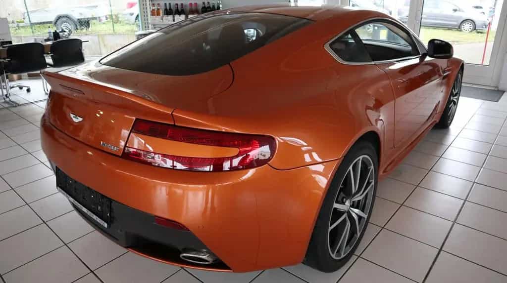 Aston Martin V8 Vantage *4.7l Sportshift II* 12/2013-photo-4