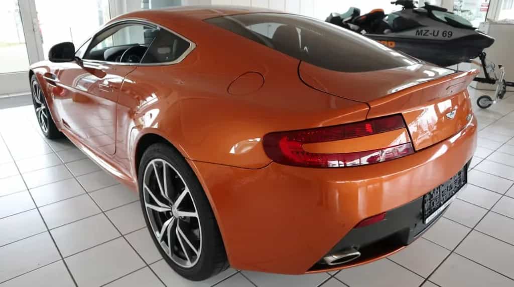 Aston Martin V8 Vantage *4.7l Sportshift II* 12/2013-photo-6