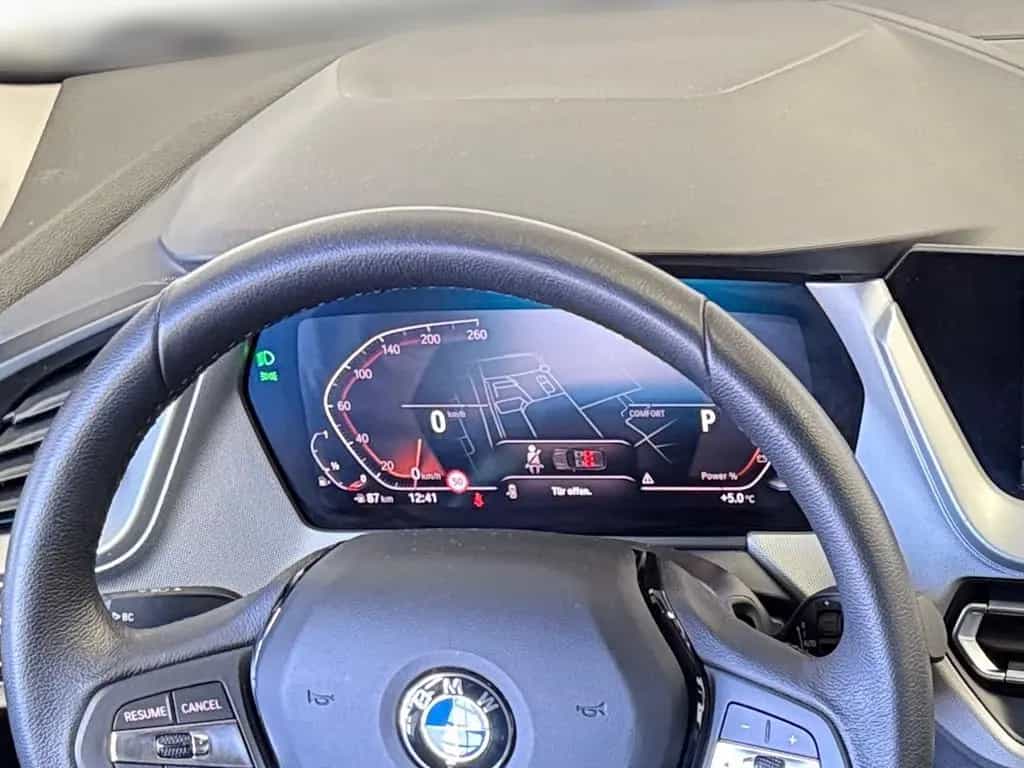 BMW 1 Series 08/2022-photo-12