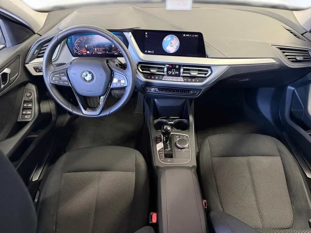 BMW 1 Series 08/2022-photo-14