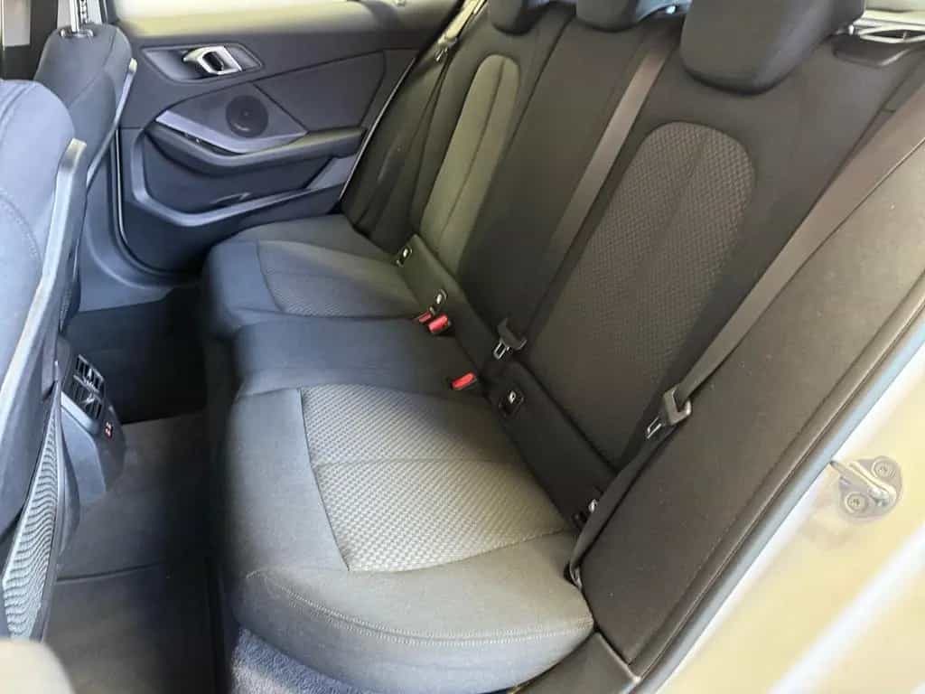 BMW 1 Series 08/2022-photo-15