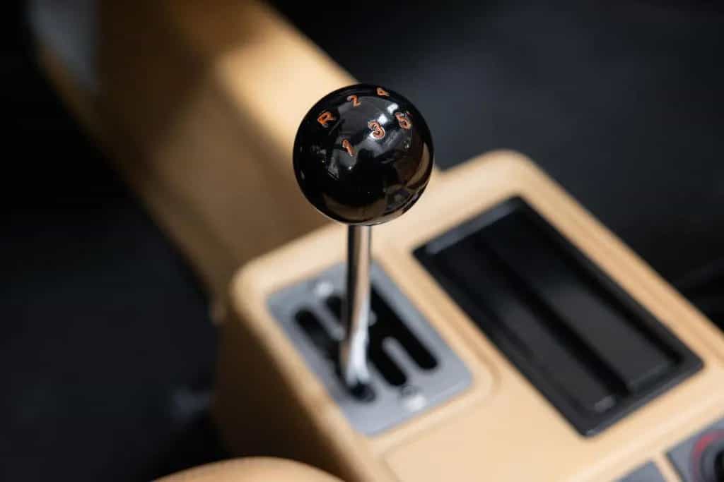Ferrari 328 GTS - Dealer Maintained - Original KM - 12/1986-photo-16