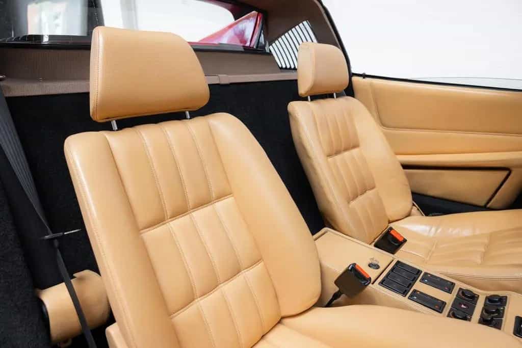 Ferrari 328 GTS - Dealer Maintained - Original KM - 12/1986-photo-19