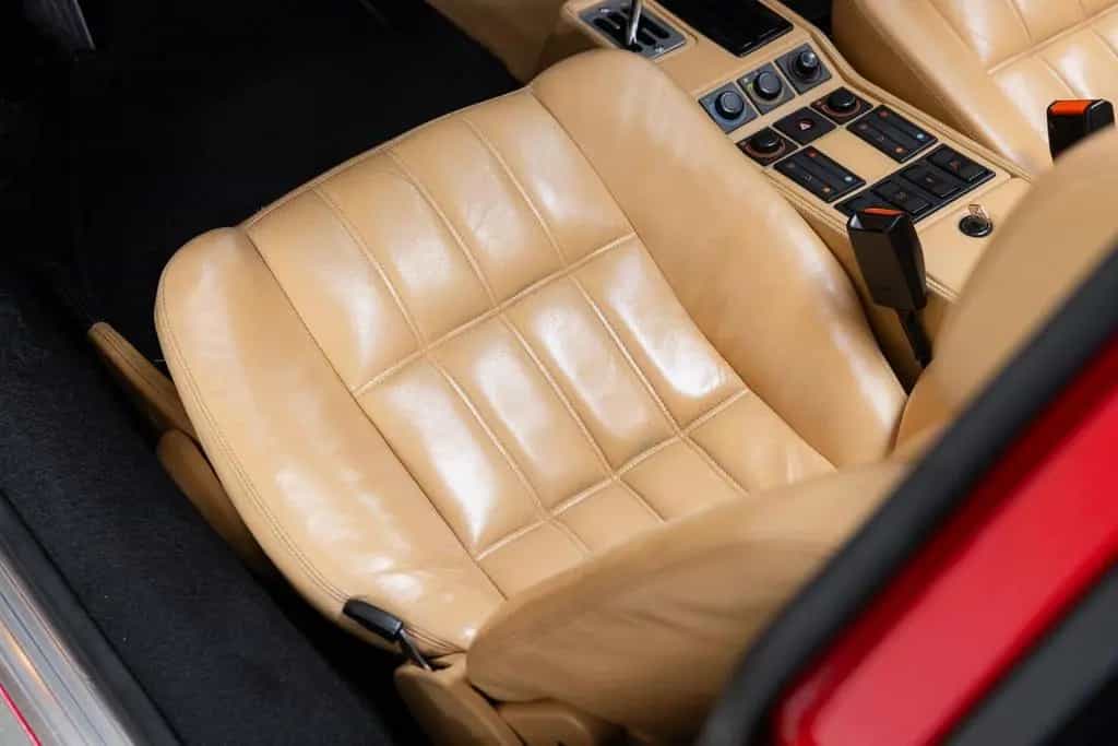 Ferrari 328 GTS - Dealer Maintained - Original KM - 12/1986-photo-20