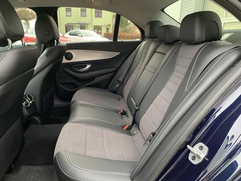 Mercedes-Benz E 300 E300d Limousine AHK+Distronic+LED+Widescreen+RFK 07/2019-photo-11
