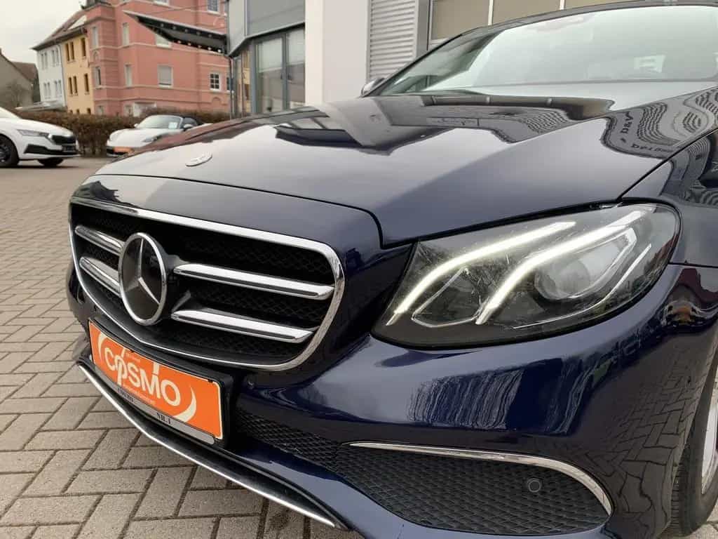 Mercedes-Benz E 300 E300d Limousine AHK+Distronic+LED+Widescreen+RFK 07/2019-photo-29