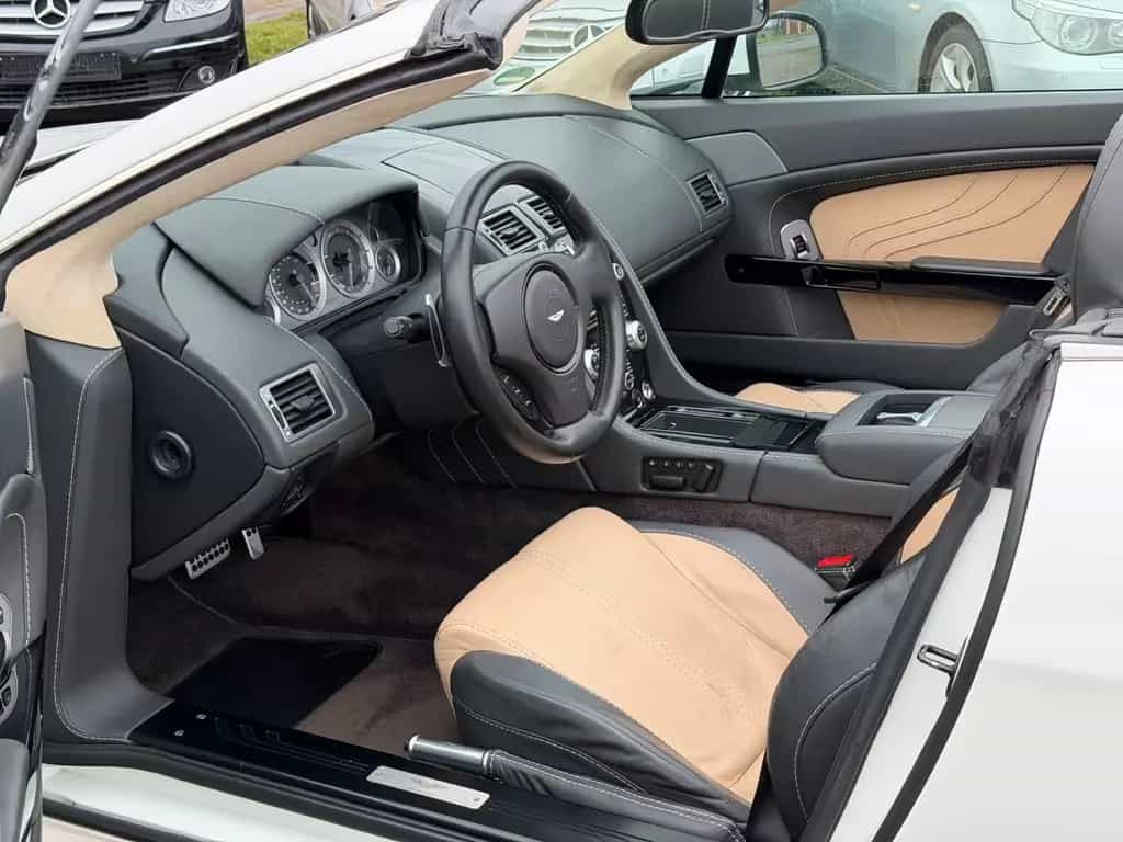 Aston Martin V8 Vantage S Roadster 4.7l Sportshift 06/2012-photo-16