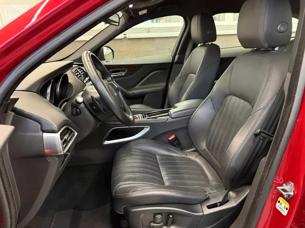 Jaguar F-Pace Portfolio AWD NAVI LHZ 4XSHZ KAM BI-XENON 06/2017-photo-2