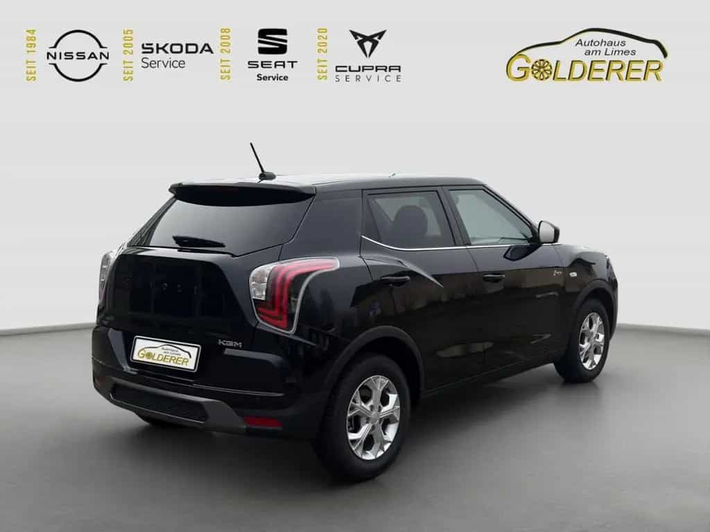 KGM Tivoli Essential 1.5 T-GDi 120 kW EU6e 6 MT 2WD null-photo-2