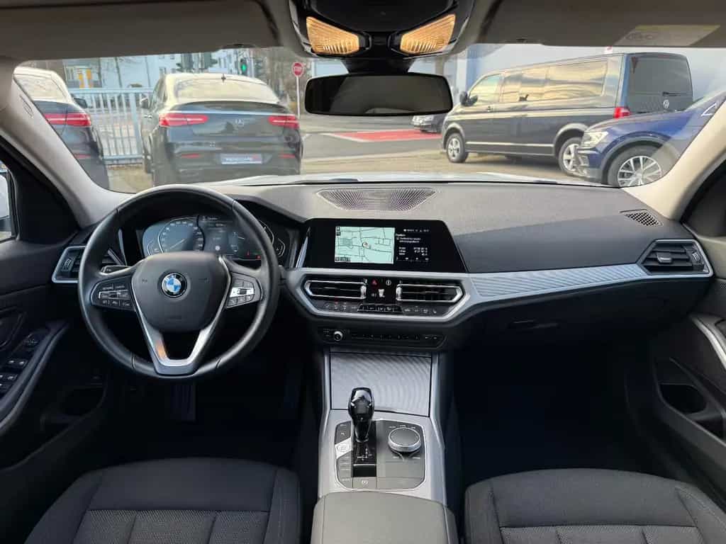 BMW 320 d Touring *ACC*NAVI*Pano* 02/2021-photo-14