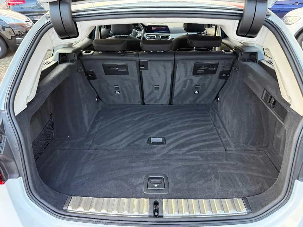 BMW 320 d Touring *ACC*NAVI*Pano* 02/2021-photo-19