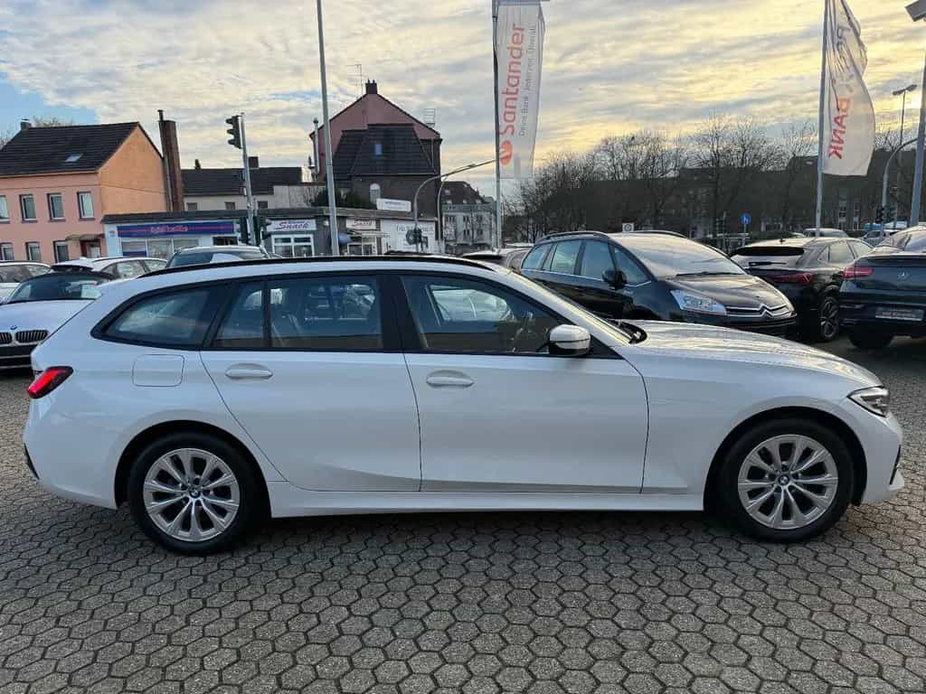 BMW 320 d Touring *ACC*NAVI*Pano* 02/2021-photo-5