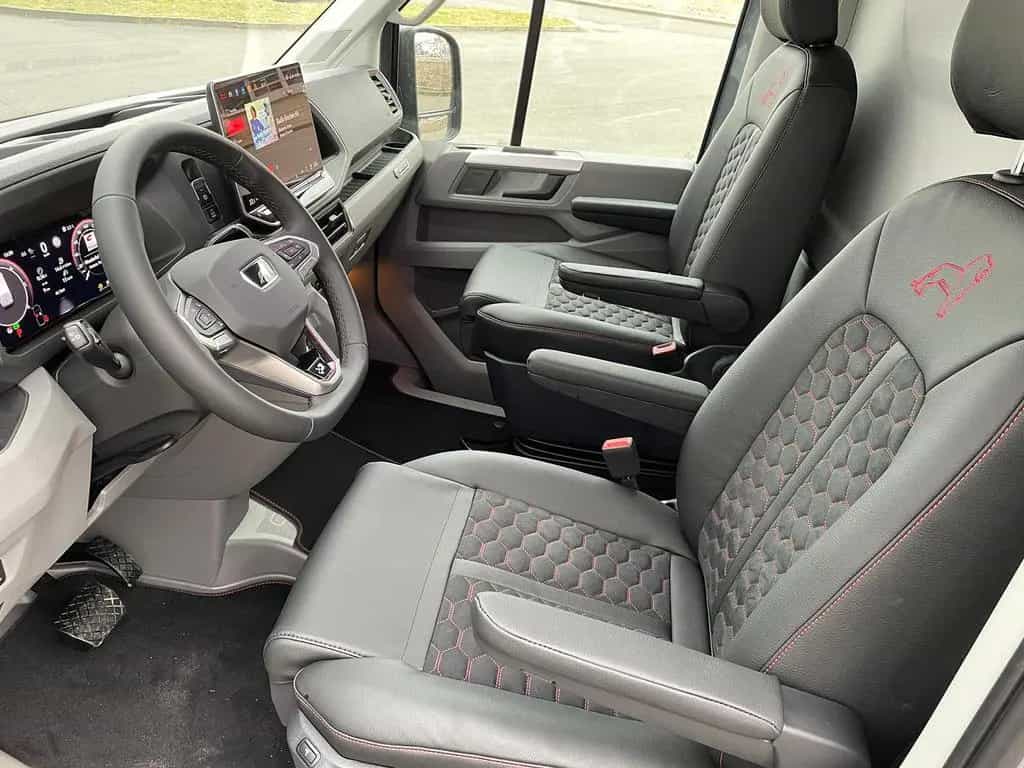 MAN TGE 3.200 L3H2 Kasten 4x4 Individual S ACC STHZ 01/2026-photo-21
