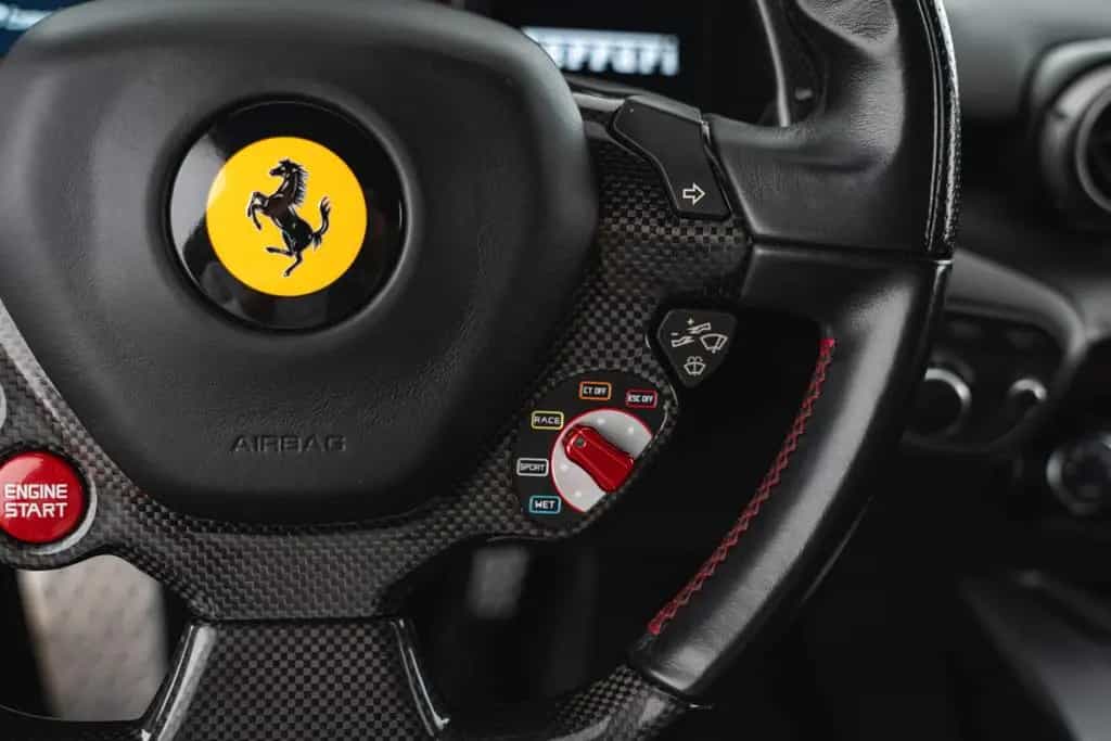 Ferrari F12 berlinetta 02/2013-photo-16