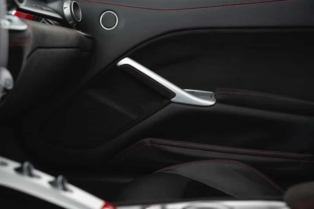 Ferrari F12 berlinetta 02/2013-photo-39