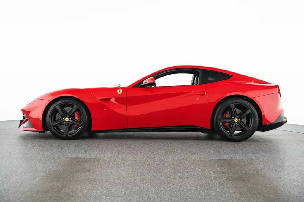Ferrari F12 berlinetta 02/2013-photo-7