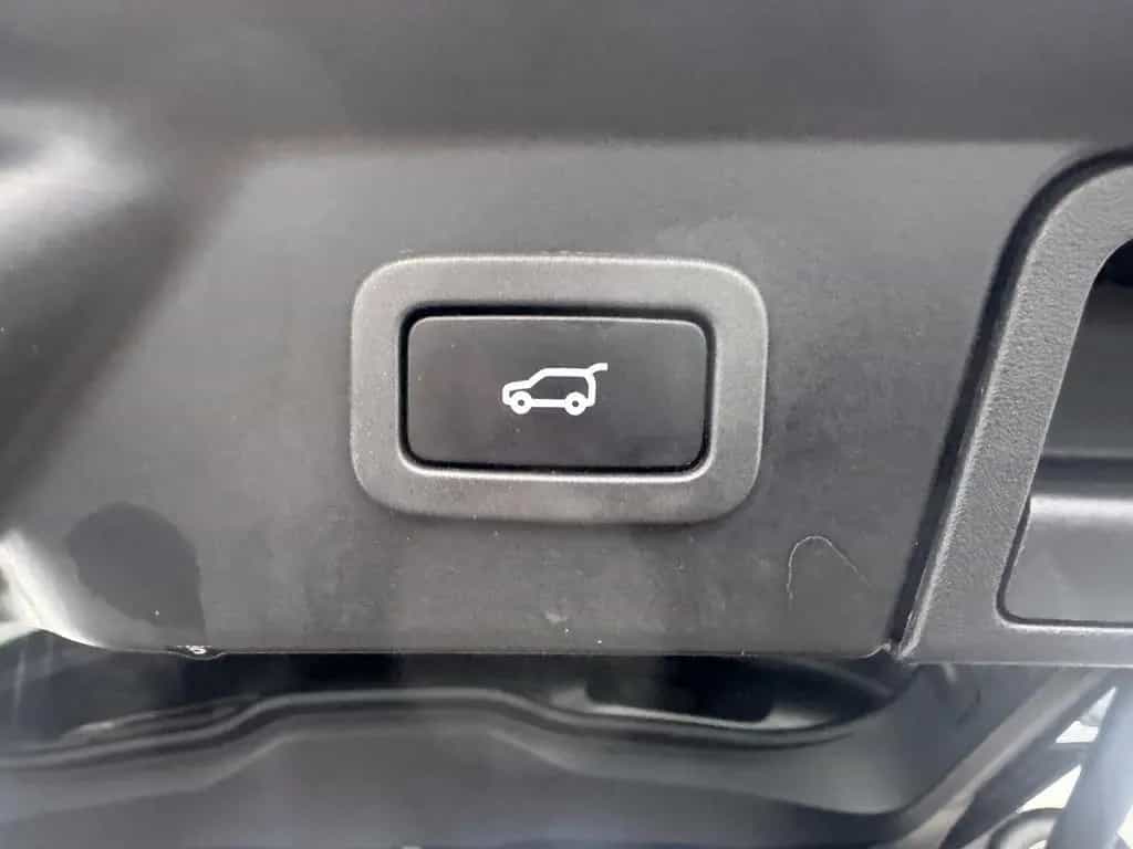 Land Rover Range Rover Rover Velar D300 HSE*VOLL*STANDHZNG*21ZOLL 04/2018-photo-35
