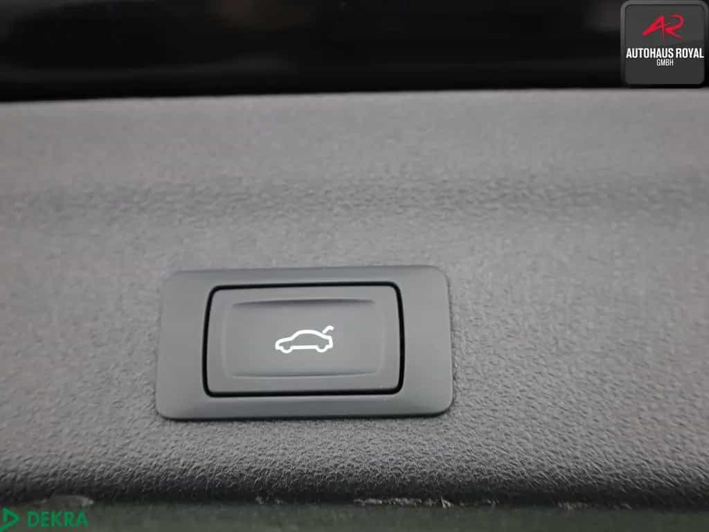 Audi A6 Avant 45 TDI qu PANORAMA,KEYLESS,KAMERA,LED 08/2020-photo-11