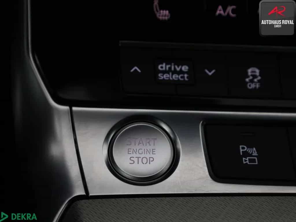 Audi A6 Avant 45 TDI qu PANORAMA,KEYLESS,KAMERA,LED 08/2020-photo-19