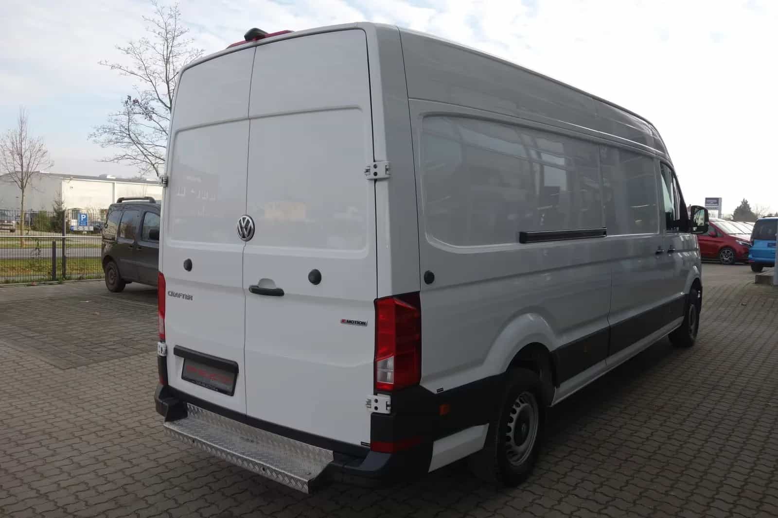 Volkswagen Crafter 09/2018-photo-4