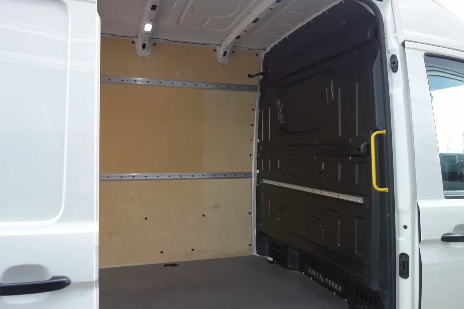 Volkswagen Crafter 09/2018-photo-8