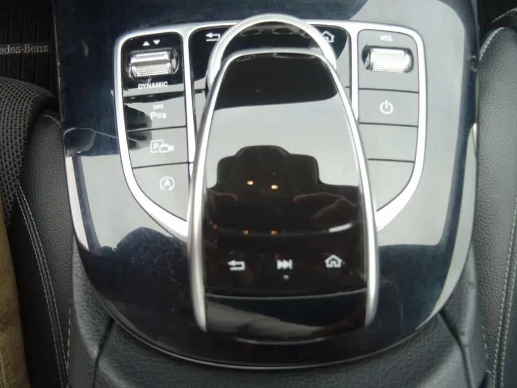 Mercedes-Benz E 350 d AVANTGARDE LED NAVI KAMERA HEAD-UP 10/2016-photo-19
