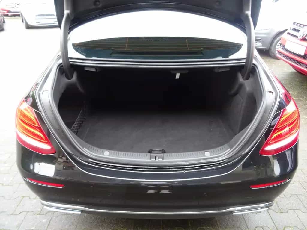 Mercedes-Benz E 350 d AVANTGARDE LED NAVI KAMERA HEAD-UP 10/2016-photo-7