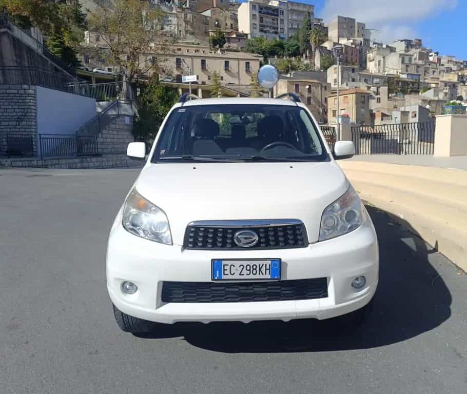 Daihatsu Terios 1.5 4WD B You O/F Green Powered 06/2010-photo-1