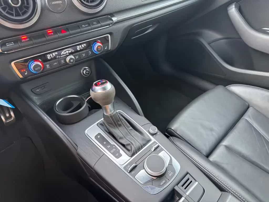 Audi RS3 Sportback 2.5 TFSI quattro ACC Matrix LED 07/2019-photo-13