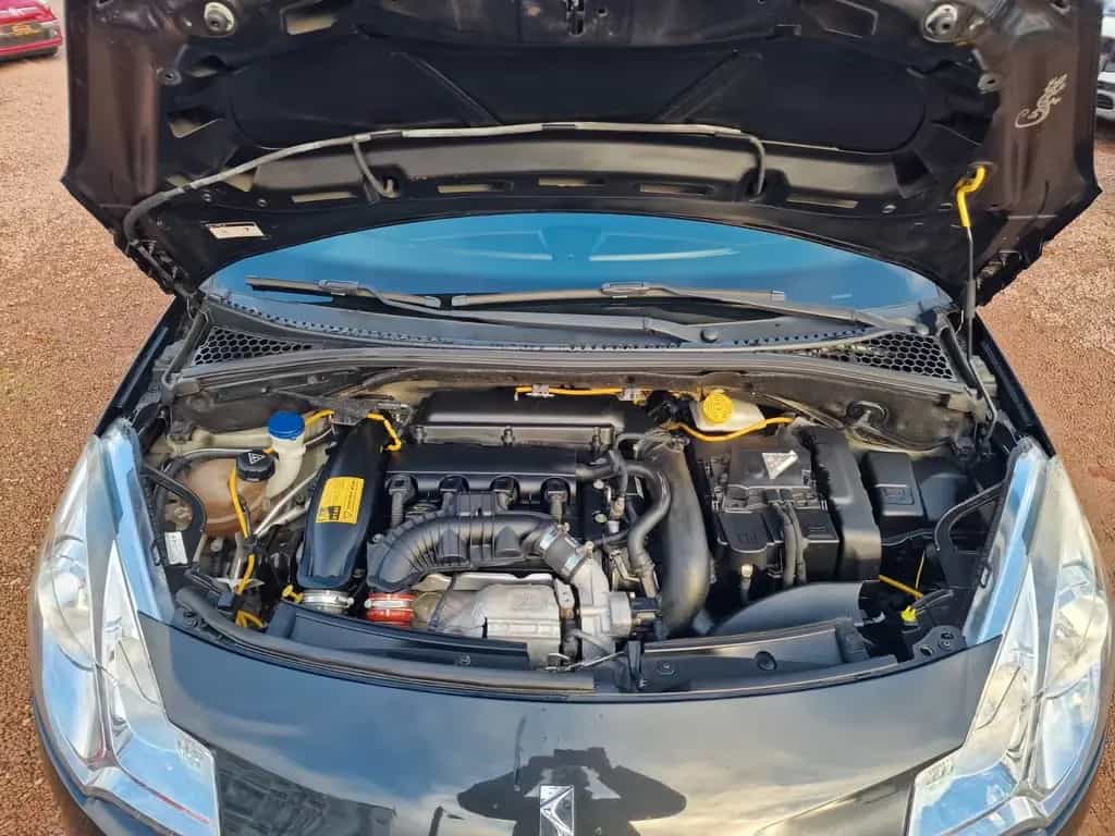 Citroën DS3 SportChic*112TKm*Klimaauto*SHZ*PDC*Garantie 05/2011-photo-10