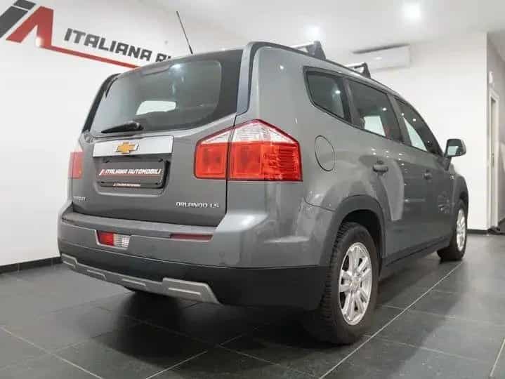 Chevrolet Orlando 1.8 LTZ 02/2011-photo-7
