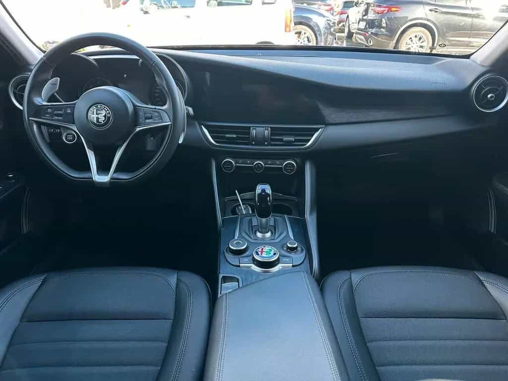 Alfa Romeo Giulia 2.2 Turbodiesel 160 CV AT8 Sup 02/2019-photo-8