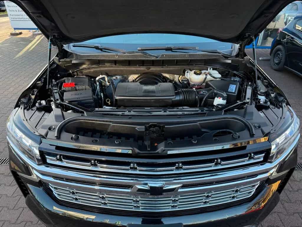 Chevrolet Suburban 5.3l V8 Premier 4x4*LED*Panodach 06/2021-photo-36