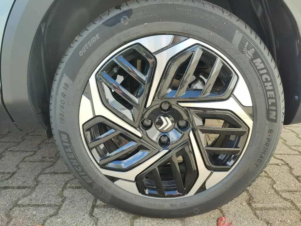 Citroën C4 Shine *HEAD-UP*NAVI*LEDER*KAMERA* 09/2023-photo-5