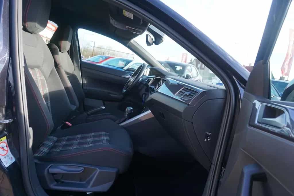 Volkswagen Polo 2.0 TSI GTI DSG LED Navi ACC PDC Sportsitze 06/2018-photo-24