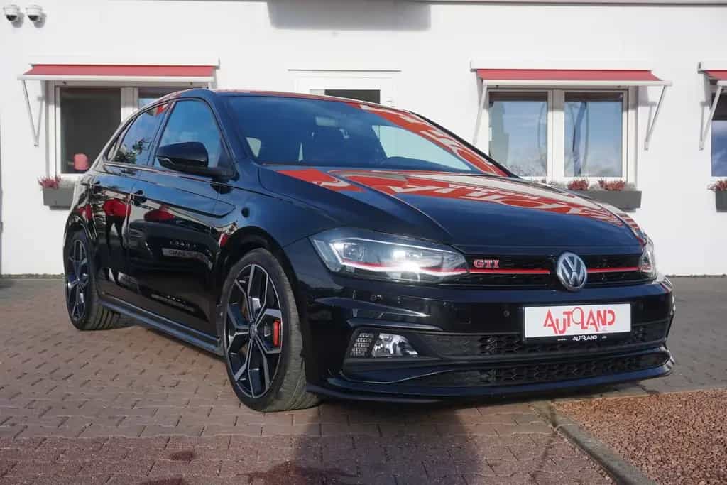 Volkswagen Polo 2.0 TSI GTI DSG LED Navi ACC PDC Sportsitze 06/2018-photo-6