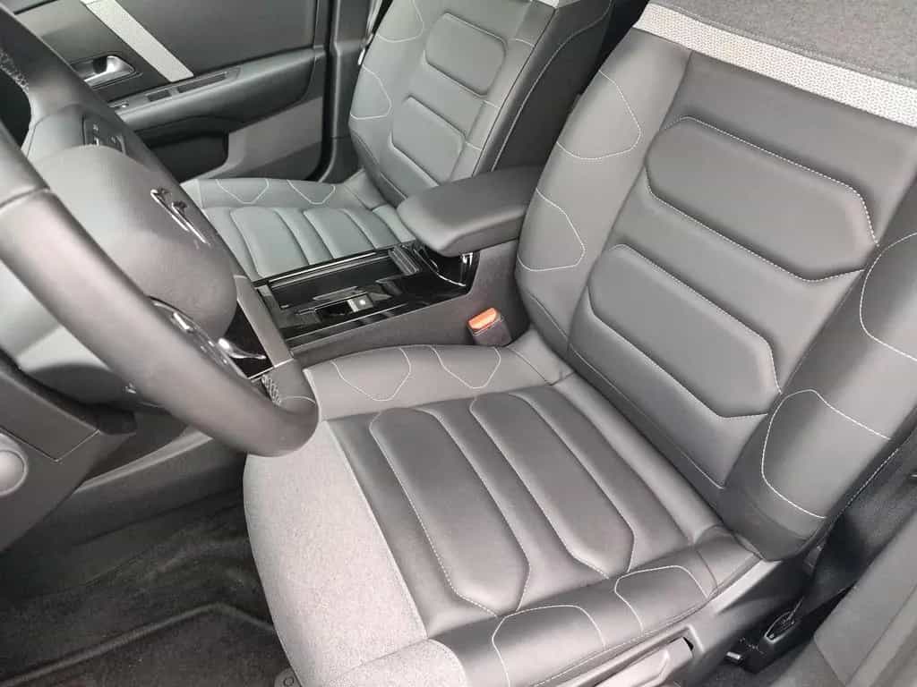 Citroën C4 Shine *HEAD-UP*NAVI*LEDER*KAMERA* 09/2023-photo-10