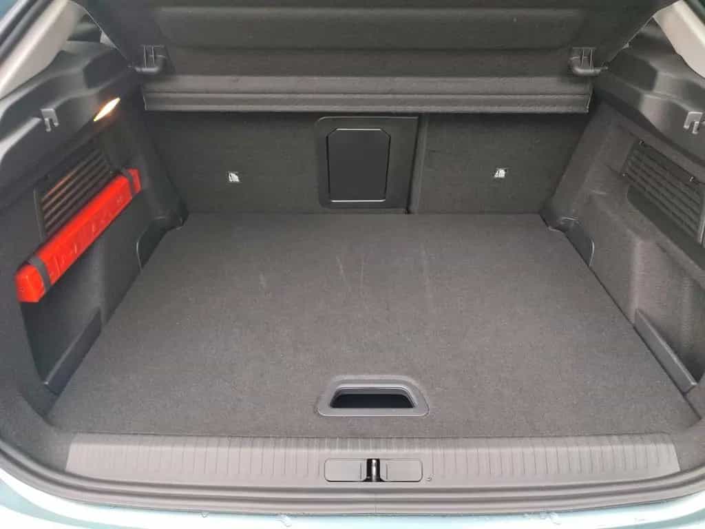 Citroën C4 Shine *HEAD-UP*NAVI*LEDER*KAMERA* 09/2023-photo-6