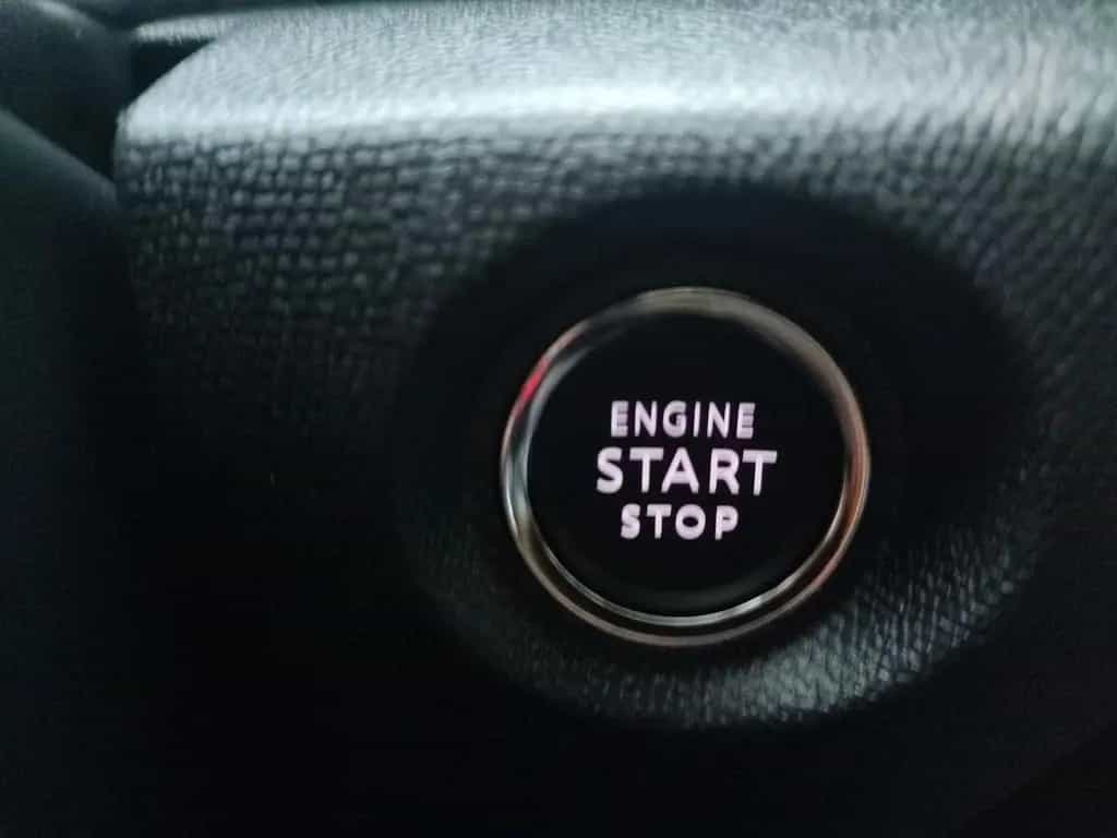Citroën C4 Shine *HEAD-UP*NAVI*LEDER*KAMERA* 09/2023-photo-26
