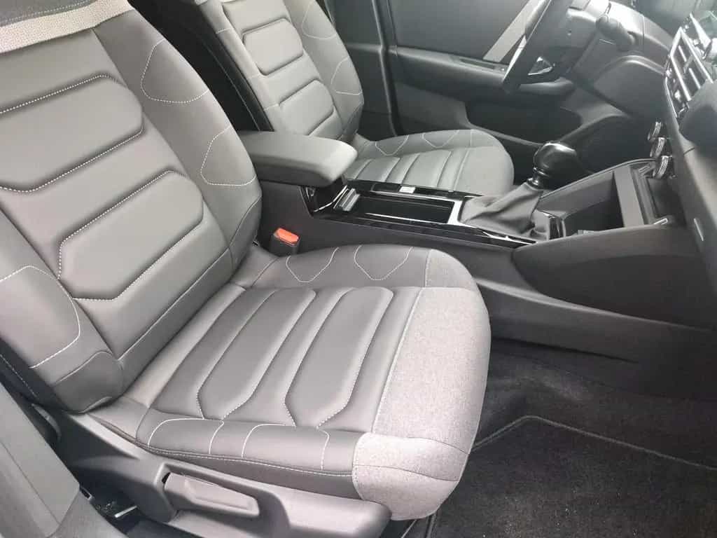 Citroën C4 Shine *HEAD-UP*NAVI*LEDER*KAMERA* 09/2023-photo-9