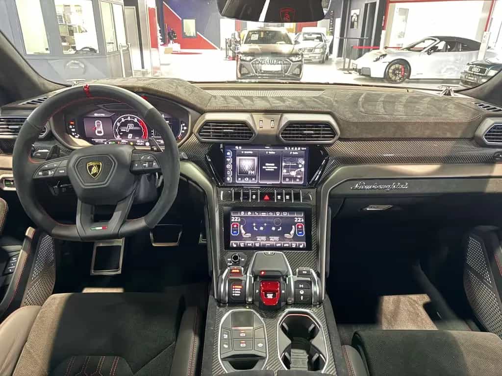 Lamborghini Urus Performante*FULLCARBON*ALCANTARA*KERAMIK 07/2024-photo-19