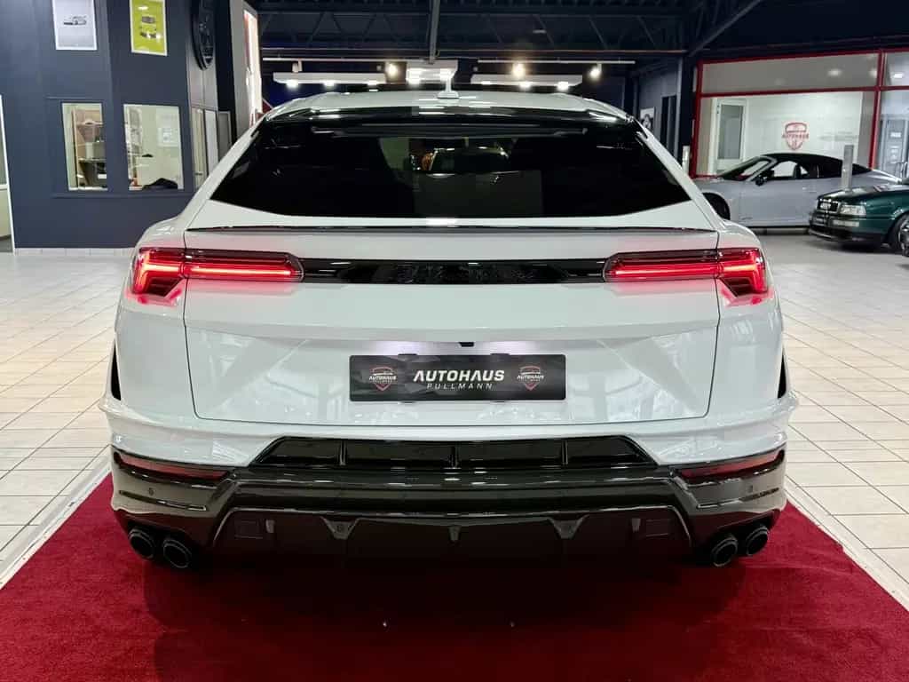 Lamborghini Urus Performante*FULLCARBON*ALCANTARA*KERAMIK 07/2024-photo-3