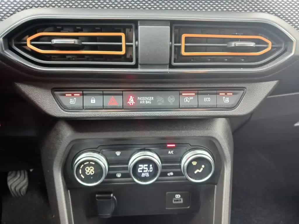 Dacia Sandero Stepway Comfort TCe 100 ECO-G Benzin+LPG 11/2021-photo-24