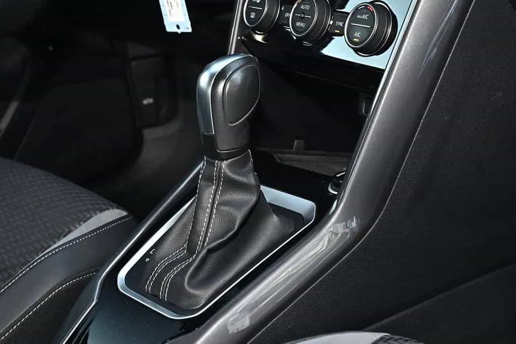 Volkswagen T-Roc 1.5 l TSI DSG Sport 06/2021-photo-10