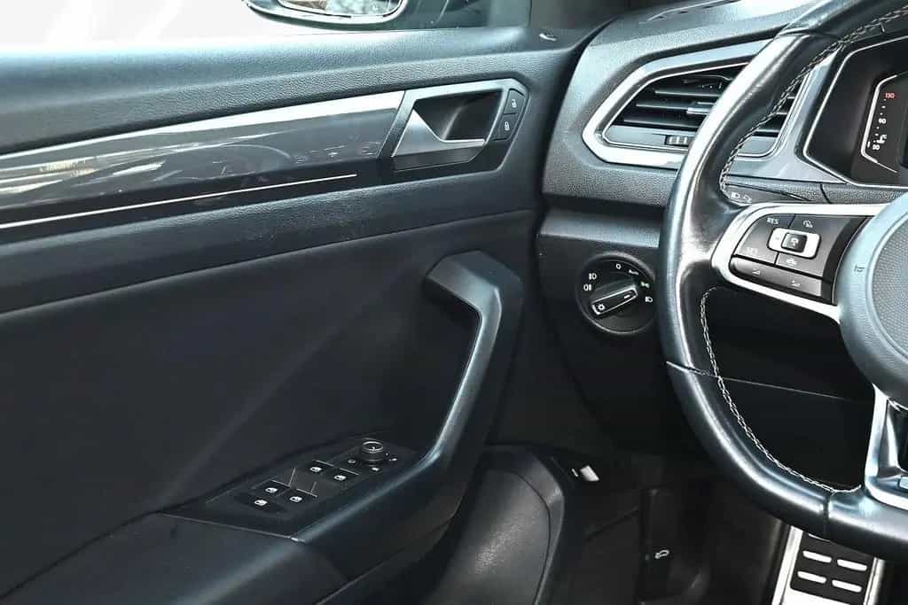 Volkswagen T-Roc 1.5 l TSI DSG Sport 06/2021-photo-14